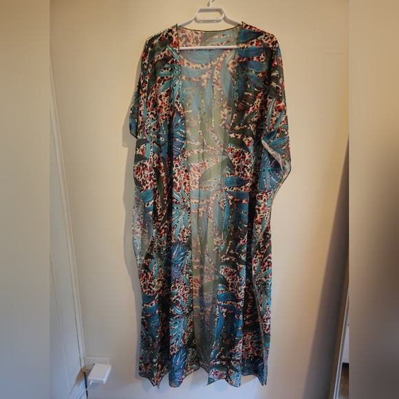 Swim cover-up - Picture 4 of 4